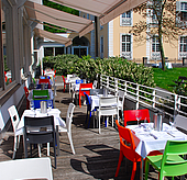 Einblick ins Parkrestaurant Terrasse